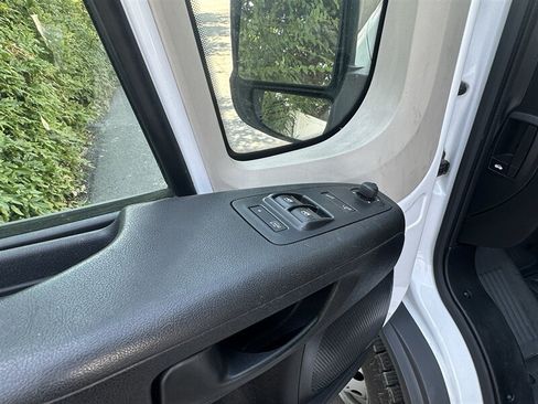 Used 2017 RAM ProMaster 3500 w/ Mopar Trailer Tow Group FWD image 42