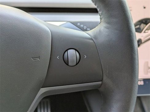 Used 2022 Tesla Model 3 Performance image 26