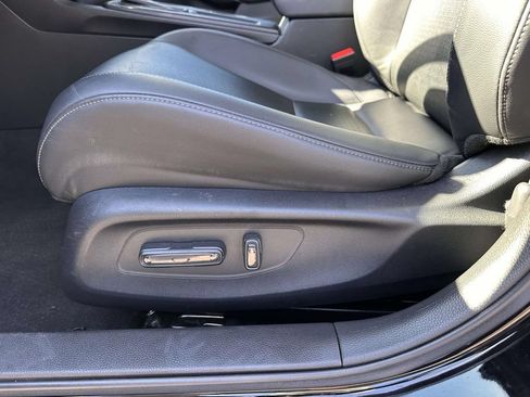 Used 2024 Honda Civic Touring image 10