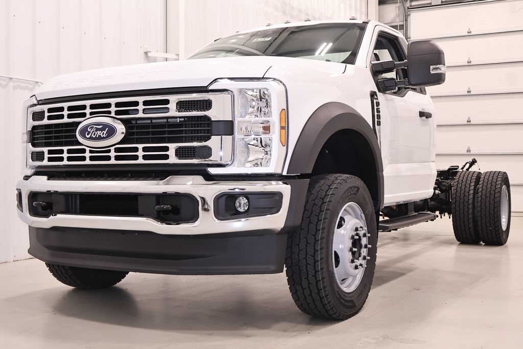 New 2026 Ford F600 4x4 Regular Cab Super Duty w/ XL Chrome Package image 5