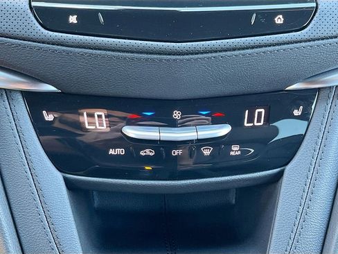 New 2025 Cadillac XT5 Luxury w/ LPO, Floor Liner Package image 15