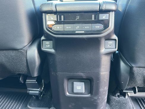 Used 2025 Toyota Grand Highlander AWD Hybrid image 23