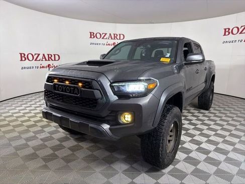 Used 2021 Toyota Tacoma TRD Sport RWD image 4