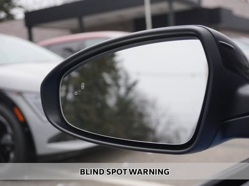 Used 2023 Kia Forte GT-Line w/ GT-Line Premium Package image 7