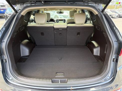 Used 2017 Hyundai Santa Fe Sport image 18