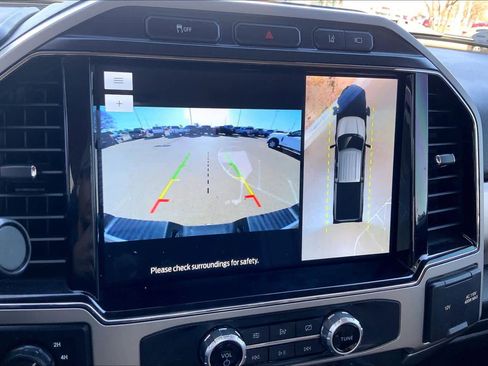 Certified 2022 Ford F250 Lariat w/ Lariat Ultimate Package image 26