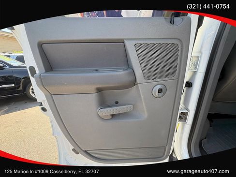 Used 2006 Dodge Ram 2500 Truck SLT image 32