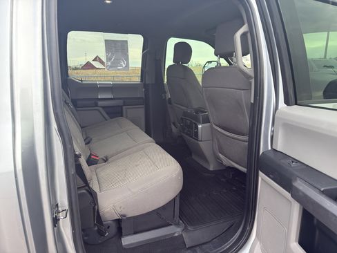 Used 2020 Ford F250 XLT w/ Tremor Off-Road Package image 11