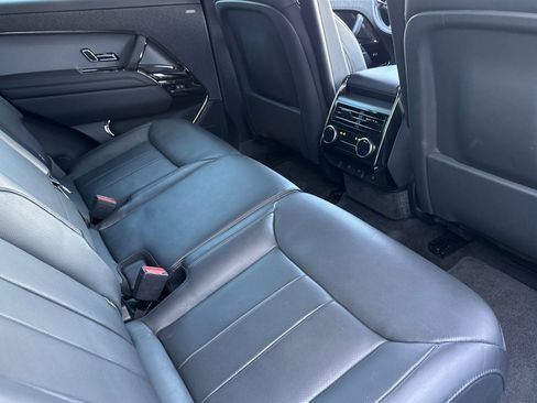 Used 2024 Land Rover Range Rover Sport Dynamic SE image 16