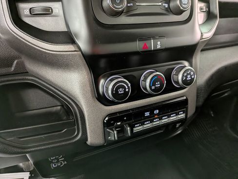 Used 2020 RAM 5500 Tradesman image 22