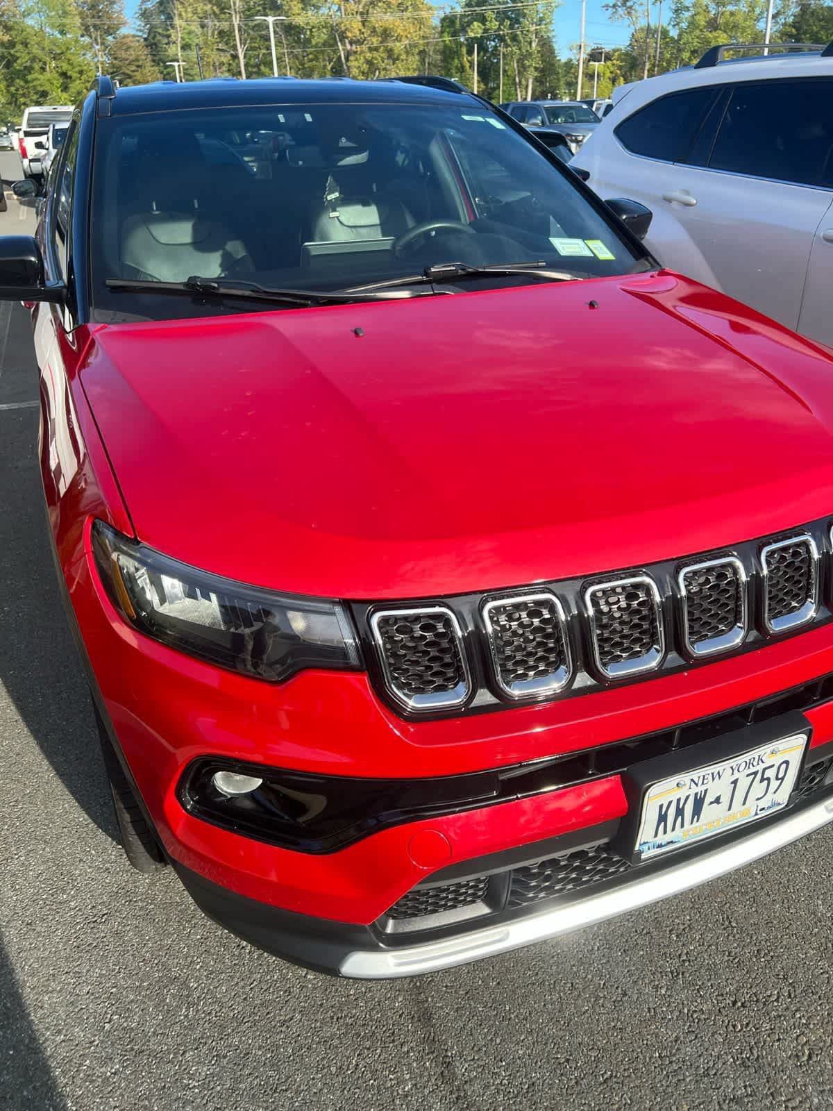 Used 2023 Jeep Compass Limited AWD/4WD image 8