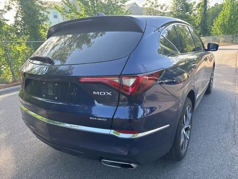 Used 2024 Acura MDX SH-AWD w/ Technology Package image 9