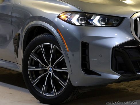 Certified 2024 BMW X5 xDrive40i w/ Executive Package image 3