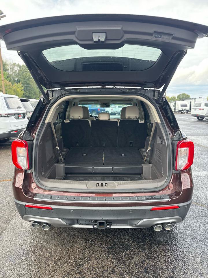 Used 2020 Ford Explorer Platinum w/ Premium Technology Package AWD/4WD image 23
