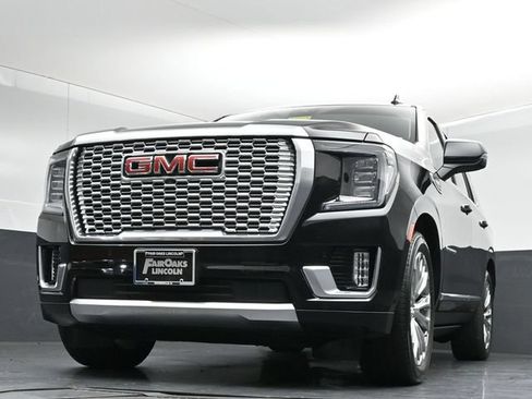 Used 2024 GMC Yukon Denali w/ Advanced Technology Package AWD/4WD image 40