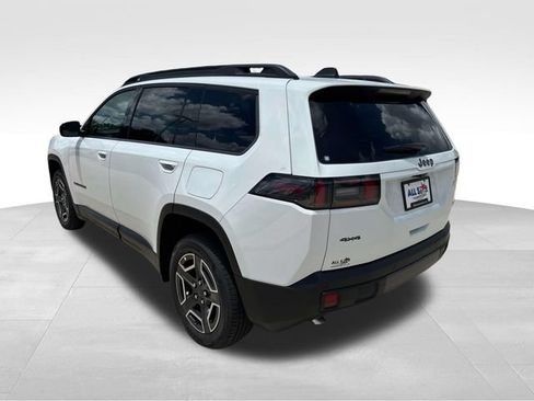 New 2026 Jeep Cherokee Laredo AWD/4WD image 6