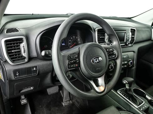 Used 2017 Kia Sportage LX w/ LX Popular Package AWD/4WD image 4