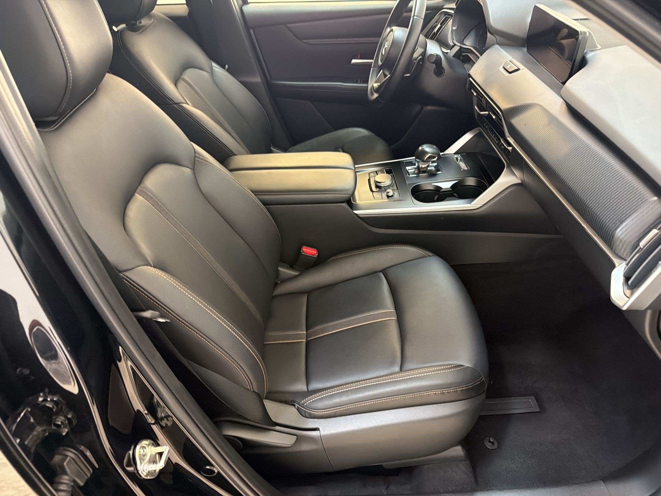 Used 2025 MAZDA CX-90 3.3 Turbo w/ Select Package AWD/4WD image 23