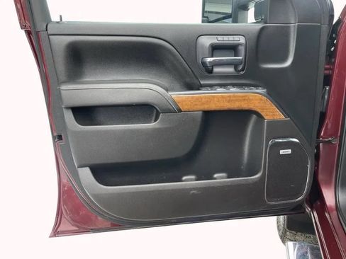 Used 2017 Chevrolet Silverado 2500 High Country AWD/4WD image 12