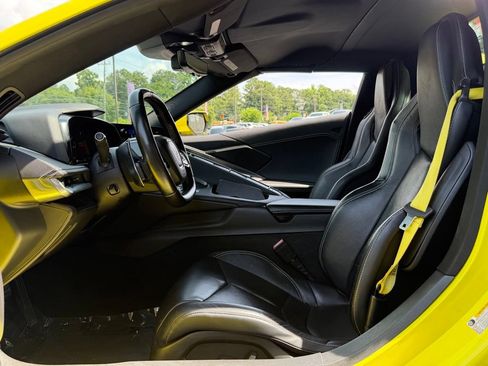 Used 2021 Chevrolet Corvette Stingray Convertible w/ Z51 Performance Package RWD image 22