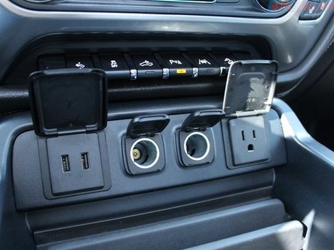 Used 2016 Chevrolet Silverado 1500 LTZ Z71 w/ LTZ Plus Package AWD/4WD image 21