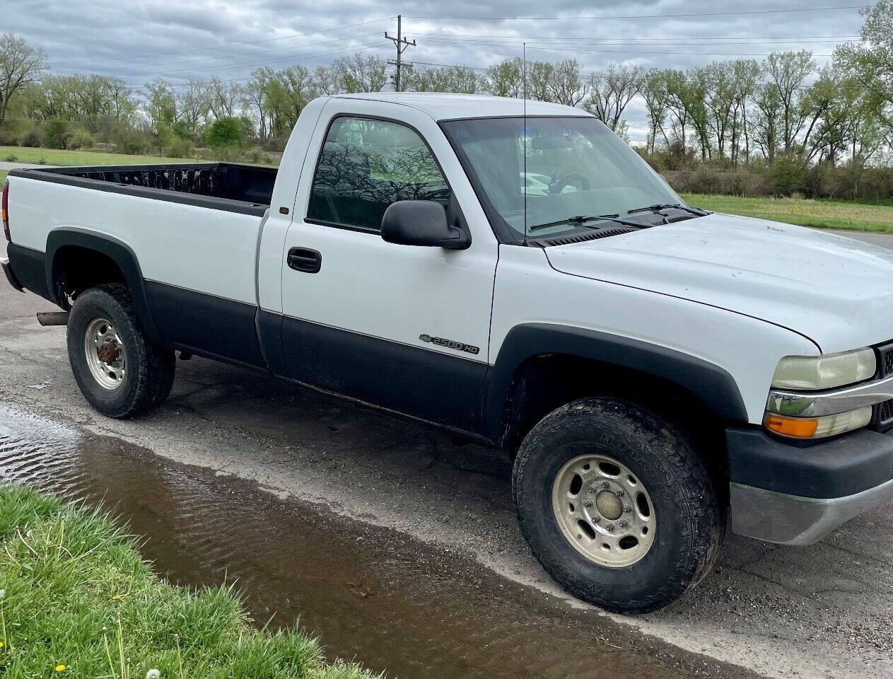 Used 2002 Chevrolet Silverado 2500 4x4 Regular Cab image 7