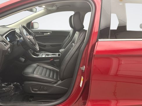 Used 2021 Ford Edge SEL w/ Convenience Package AWD/4WD image 11