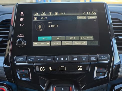 Used 2023 Honda Odyssey Elite image 15