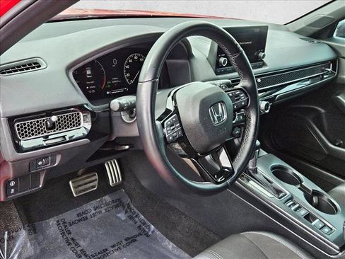 Used 2023 Honda Civic Sport image 10