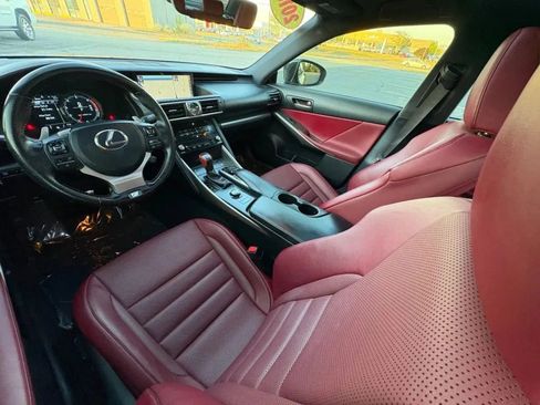 Used 2018 Lexus IS 300 F Sport w/ F Sport Package RWD image 39