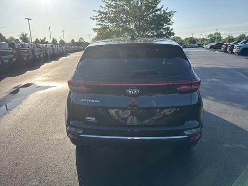 Used 2022 Kia Sportage LX w/ LX AWD Value Edition Package image 5