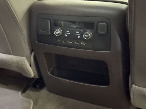 Used 2019 GMC Yukon Denali w/ Open Road Package RWD image 17
