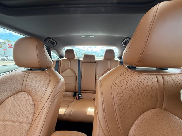 Used 2020 Toyota Avalon Limited w/ Advanced Safety Package FWD image 26