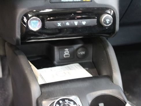 Used 2025 Ford Escape Platinum AWD/4WD image 20