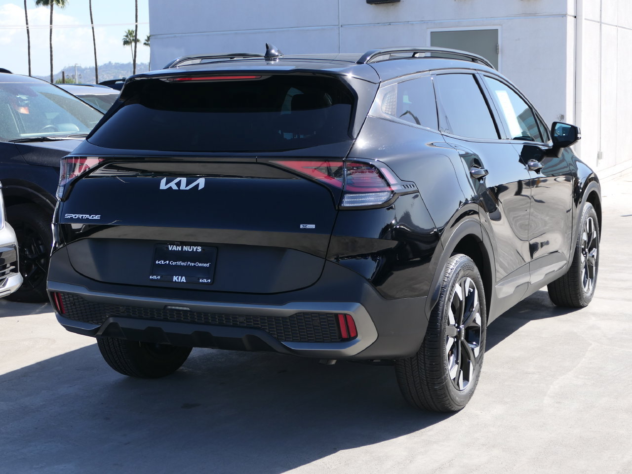 Used 2023 Kia Sportage X-Line w/ X-Line Premium Package AWD/4WD image 3