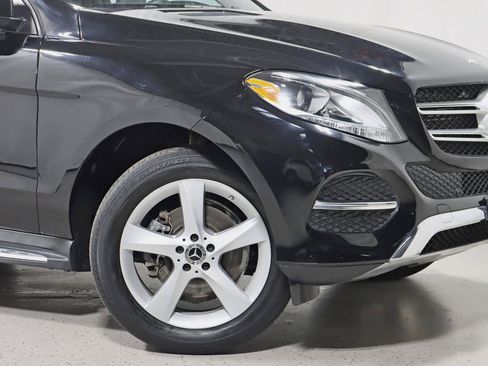 Used 2018 Mercedes-Benz GLE 350 4MATIC w/ Premium 1 Package image 5