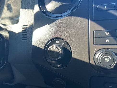 Used 2016 Ford F250 XL image 31