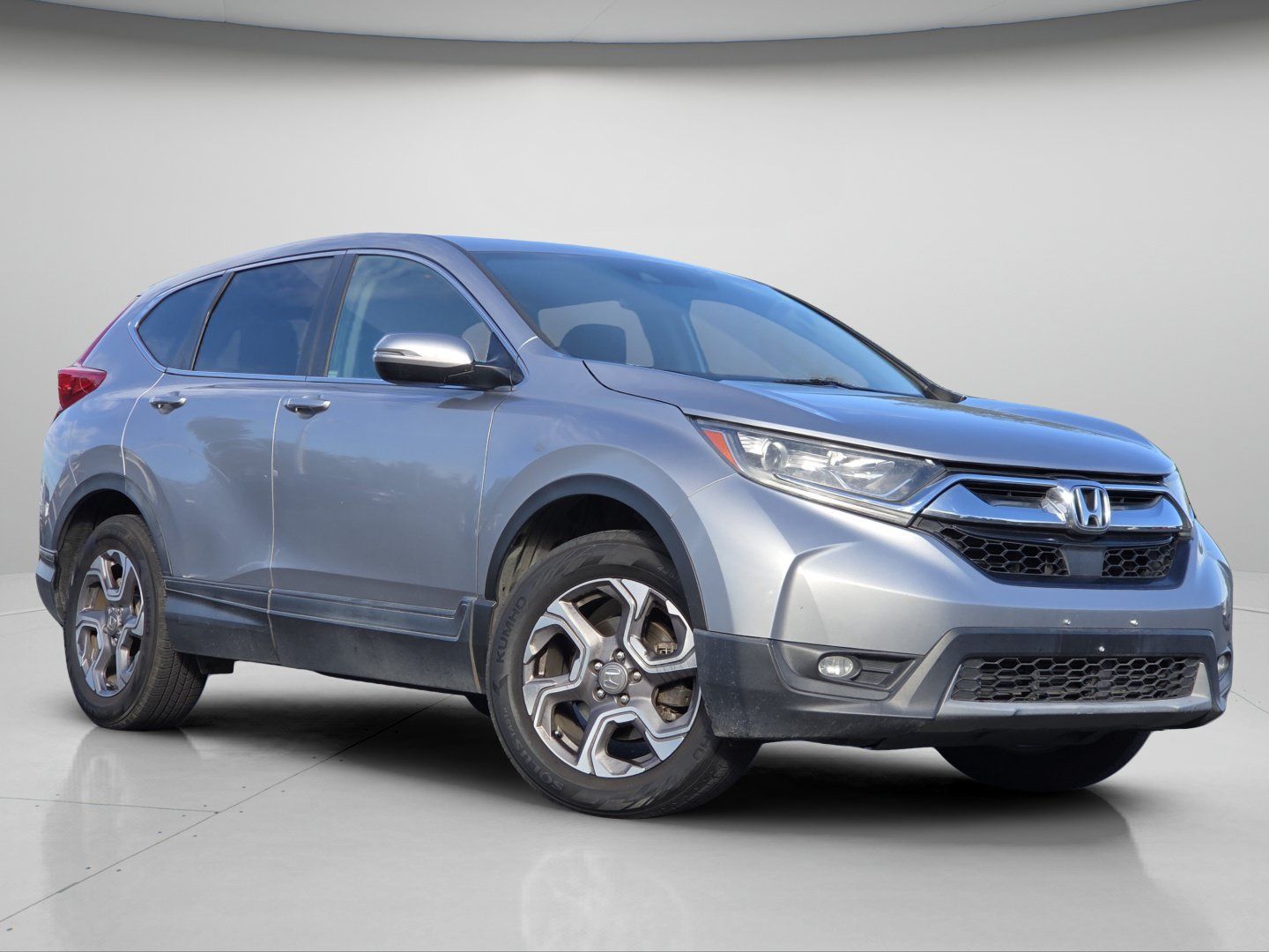 Used 2018 Honda CR-V EX image 2
