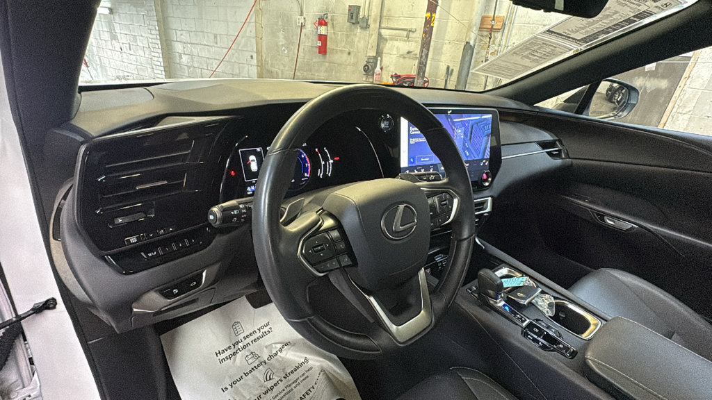 Used 2023 Lexus RX 350 Premium w/ Accessory Package (Z1) AWD/4WD image 13