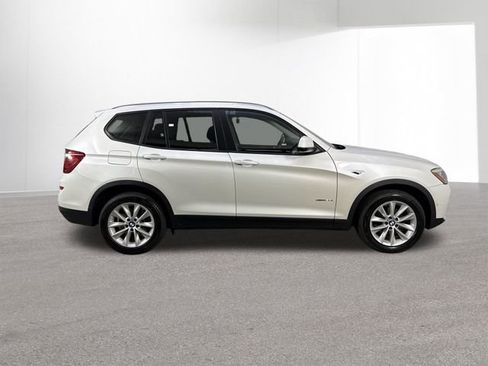 Used 2017 BMW X3 xDrive28i AWD/4WD image 37