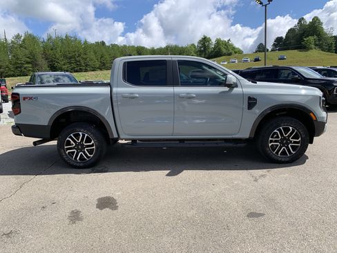 Used 2024 Ford Ranger Lariat w/ FX4 Off-Road Package AWD/4WD image 12
