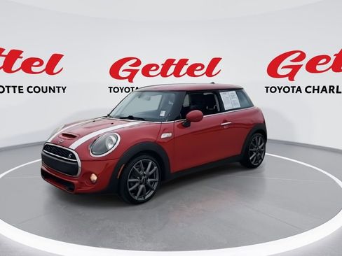 Used 2019 MINI Cooper S image 4