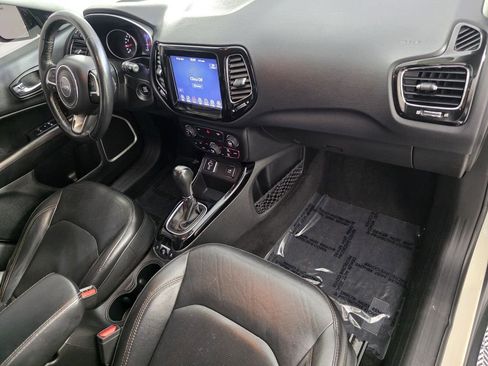 Certified 2019 Jeep Compass Limited image 33