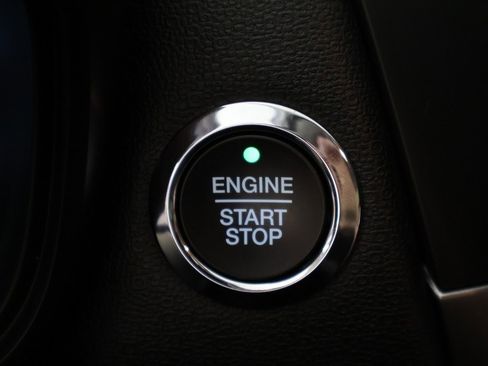 Used 2022 Ford EcoSport SE image 36