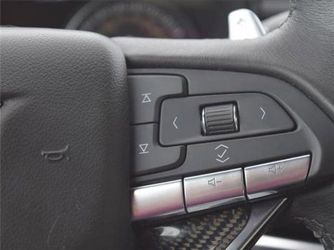 Used 2021 Cadillac XT6 Sport image 11