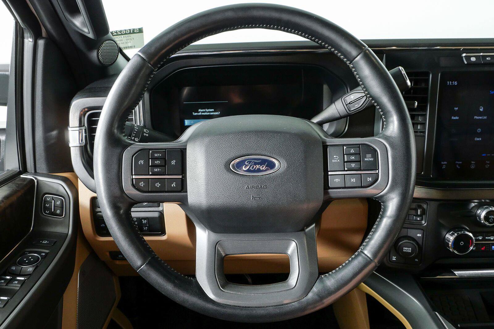 Used 2024 Ford F250 Lariat w/ Chrome Package AWD/4WD image 11