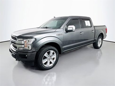 Used 2018 Ford F150 Platinum w/ Equipment Group 701A Luxury image 3