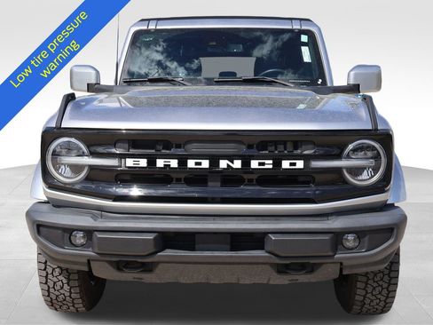 Certified 2024 Ford Bronco Outer Banks AWD/4WD image 8