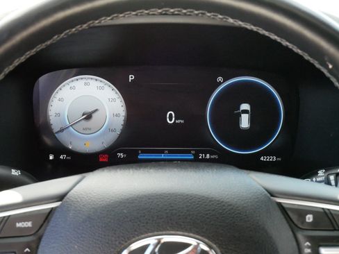 Used 2023 Hyundai Santa Fe Limited FWD image 21