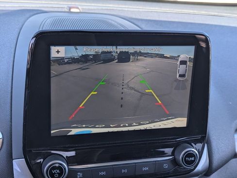 Used 2018 Ford EcoSport SE w/ SE Convenience Package image 16